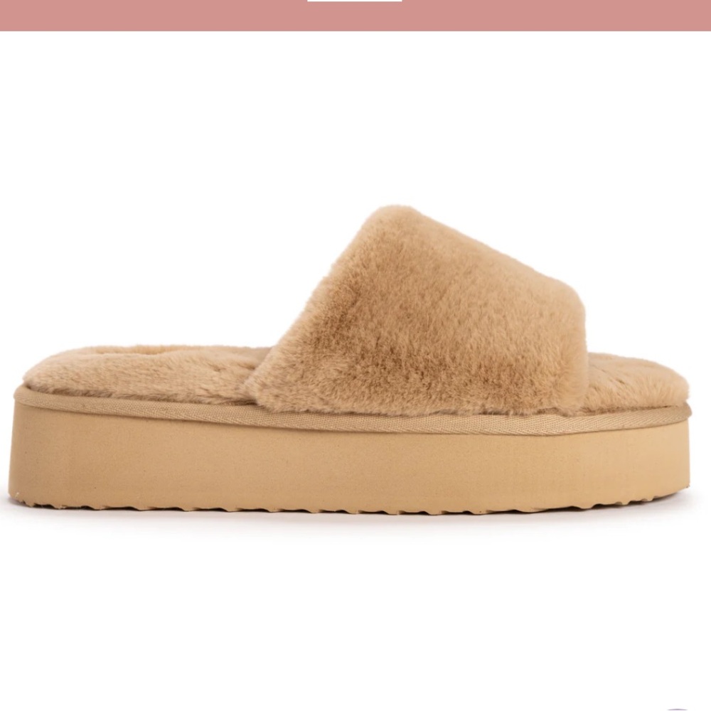 NWT- Muk Luks- WOMEN'S KIRSTEY SLIDE SLIPPER- size Large (9-10) - Picture 3 of 16
